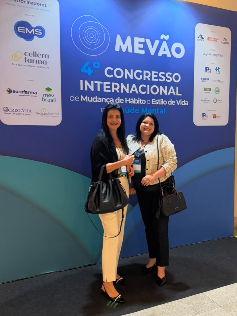 Amalia e Fernanda no MEVÃO — 4º Congresso Internacional de Mudança de Hábito e Estilo de Vida em Saúde Mental.